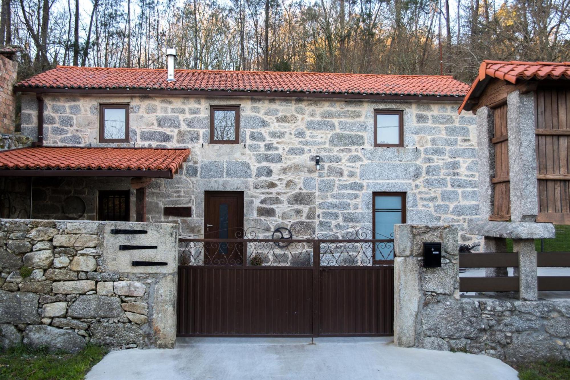 A Casa Da Moreira - Casa Rural En Ponte Maceira ア・コルーニャ エクステリア 写真